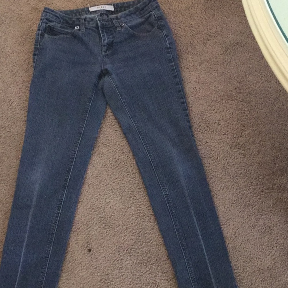 Skinny jeans